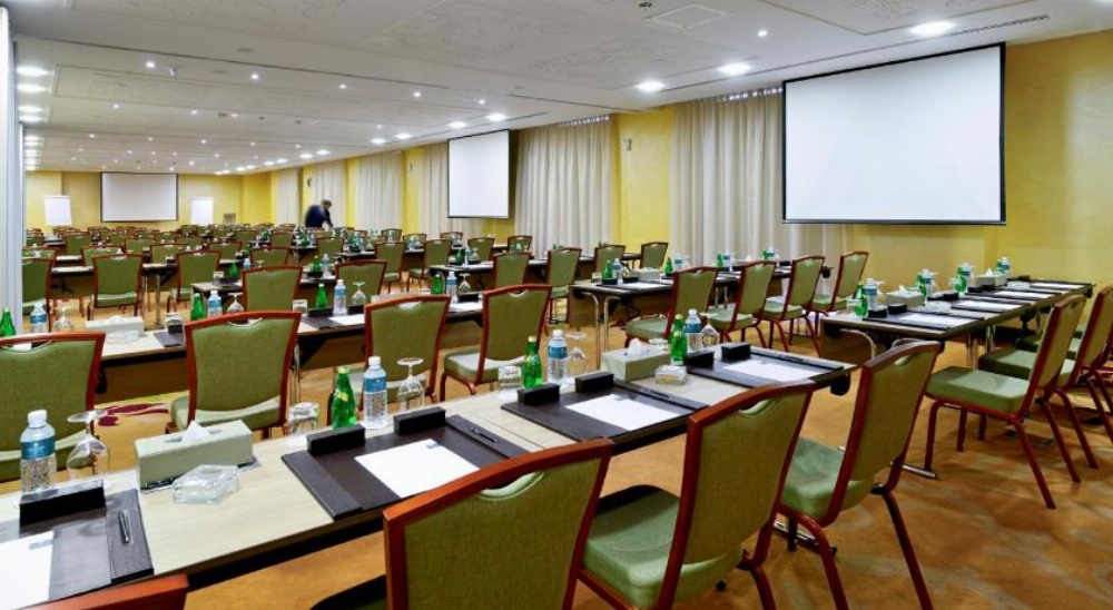 The Tower Plaza Hotel Dubai Image 34